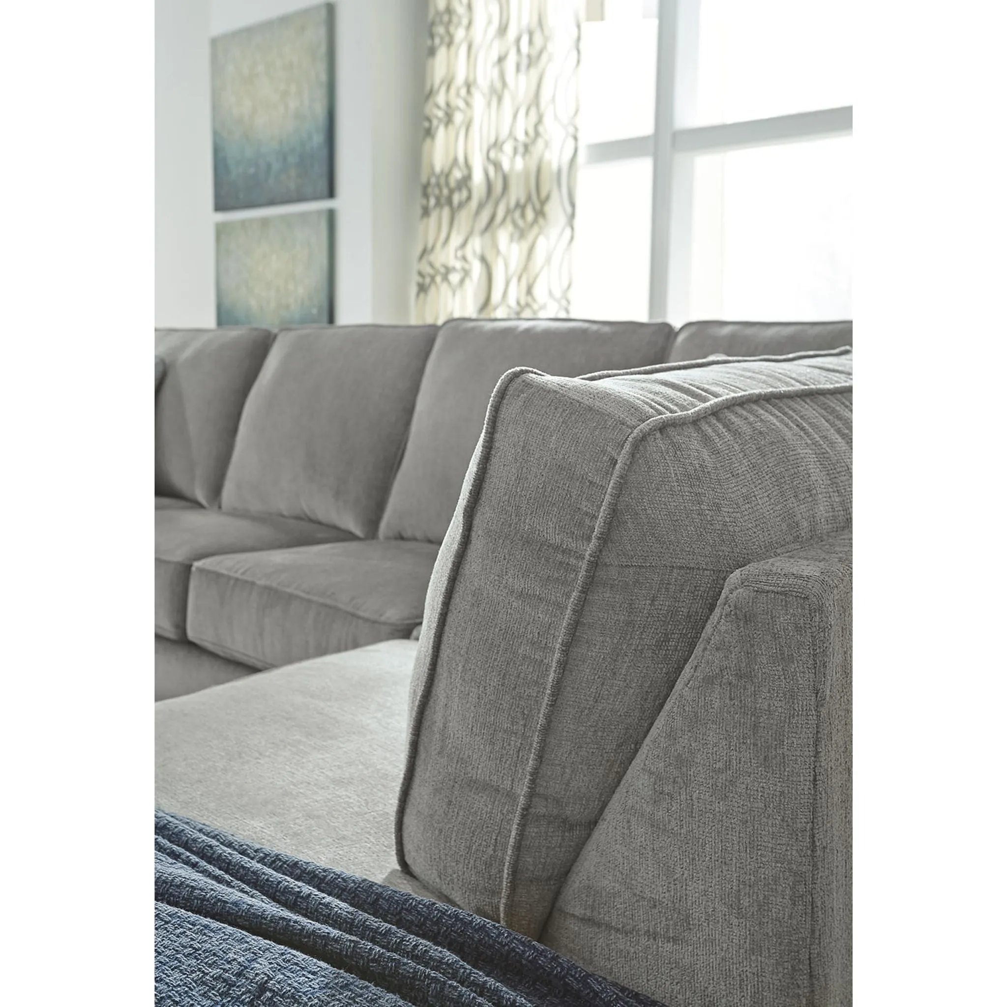 Altari 2 Piece Sectional