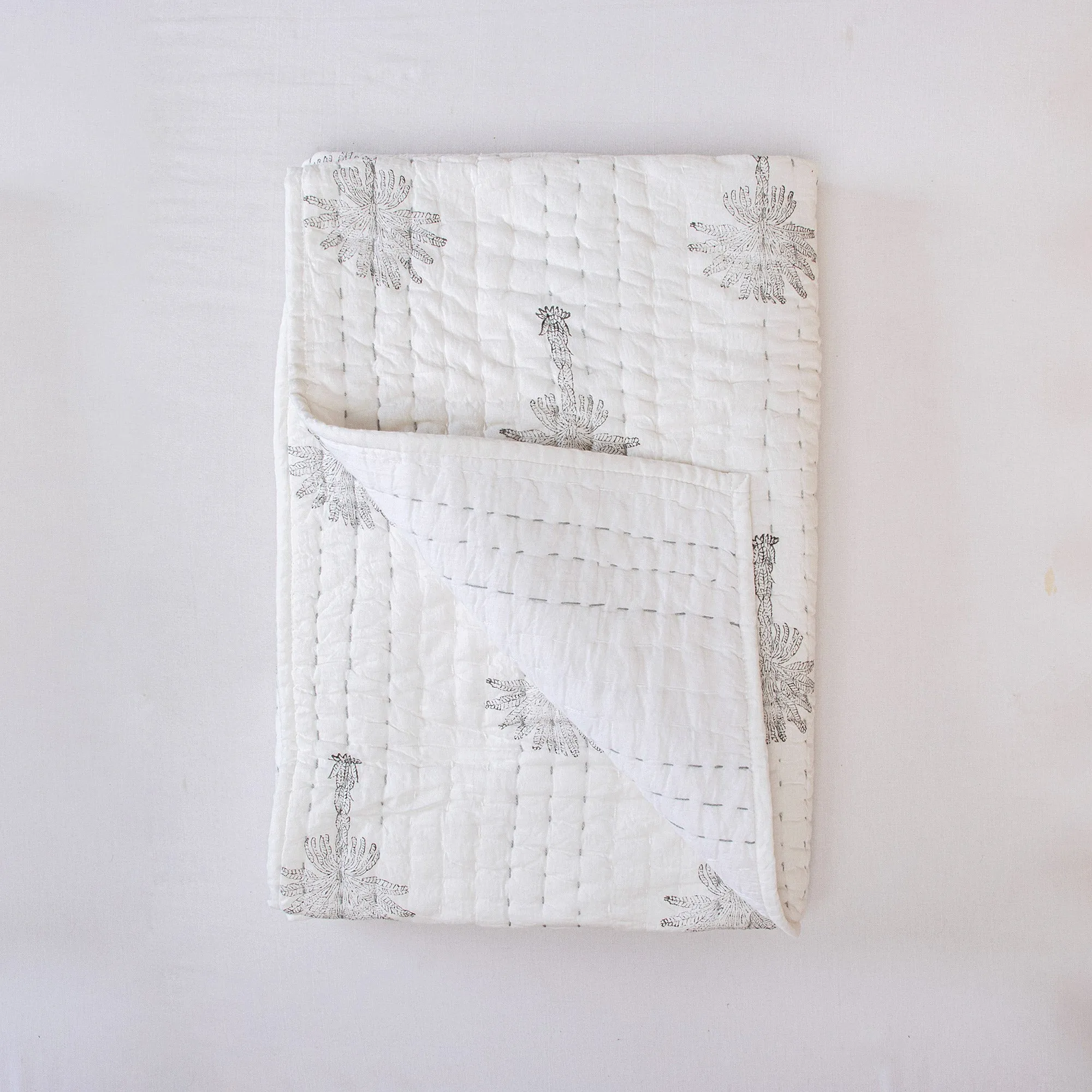 Black Palm Tree Mulmul Soft Cotton Baby Blankets For Summer and Winter