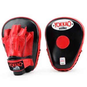 Curved Focus Mitts Black/Red