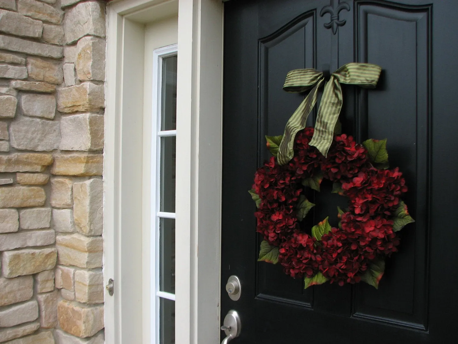 Holiday Red Hydrangea Wreath