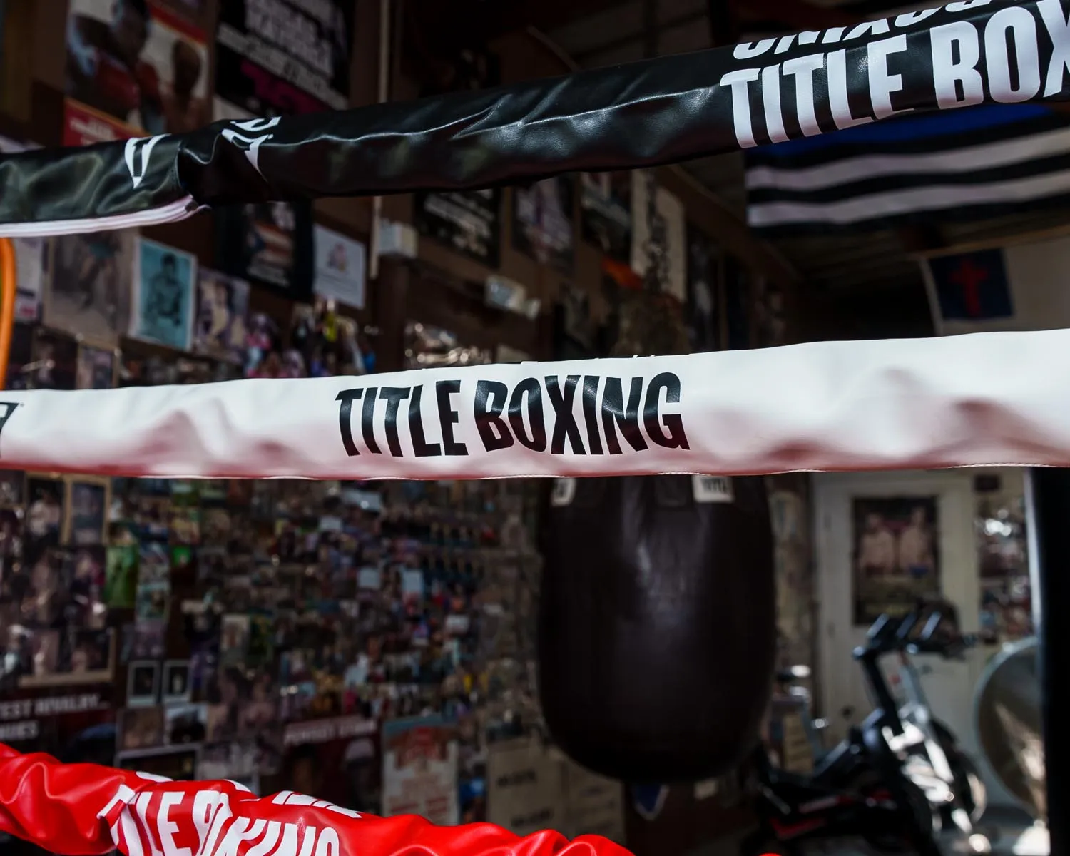 TITLE Boxing Pro Vinyl Zippered Rope Cover