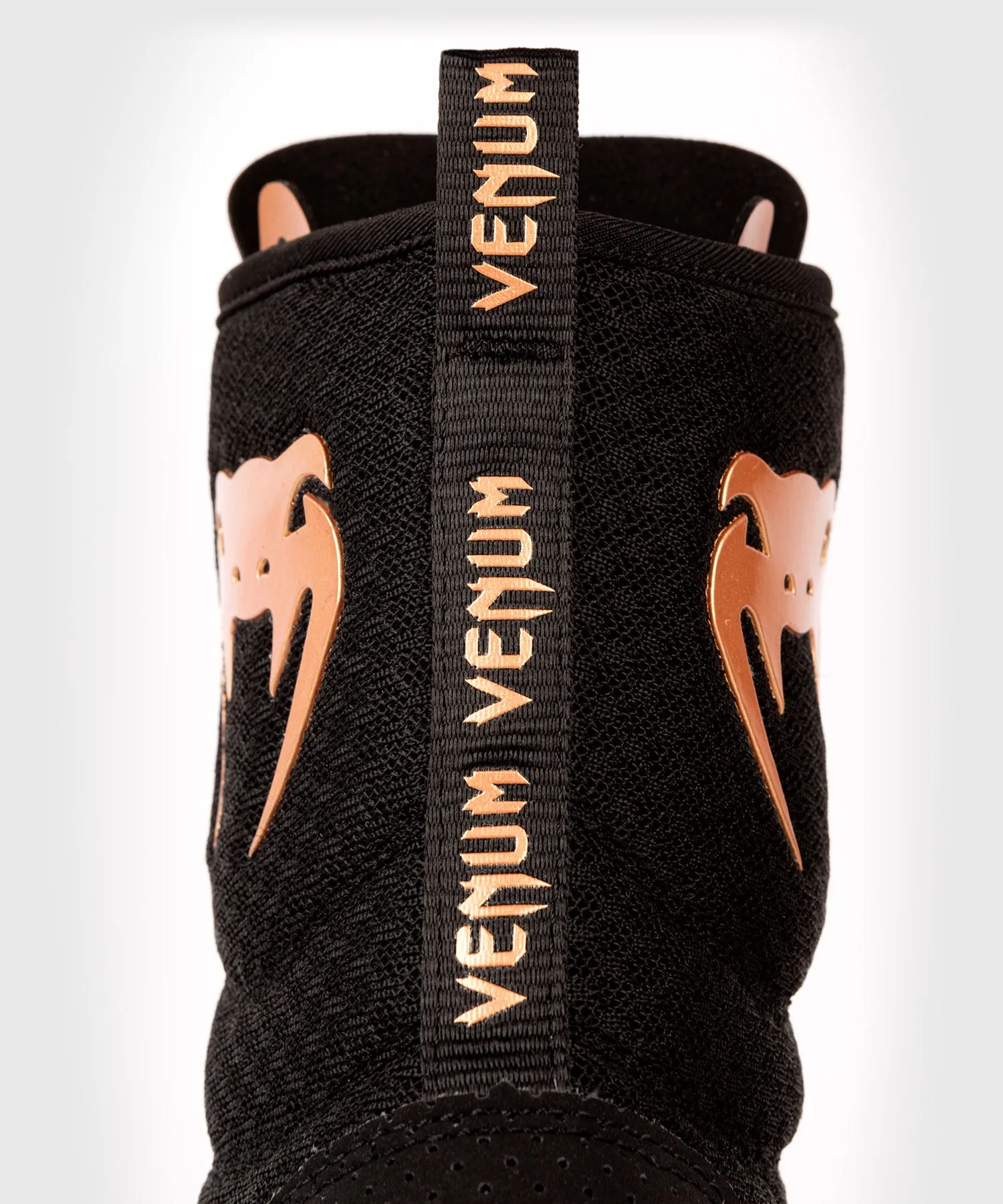 Venum Elite Boxing Shoes – Black/Bronze